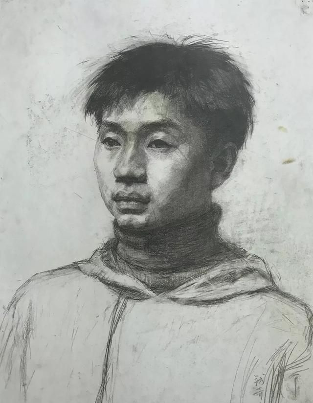 中央美术学院附中——素描人像作品精选