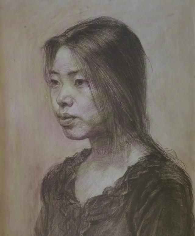中央美术学院附中——素描人像作品精选