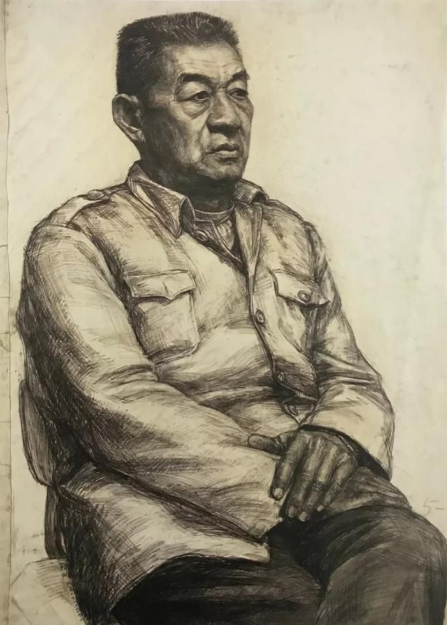 中央美术学院附中——素描人像作品精选