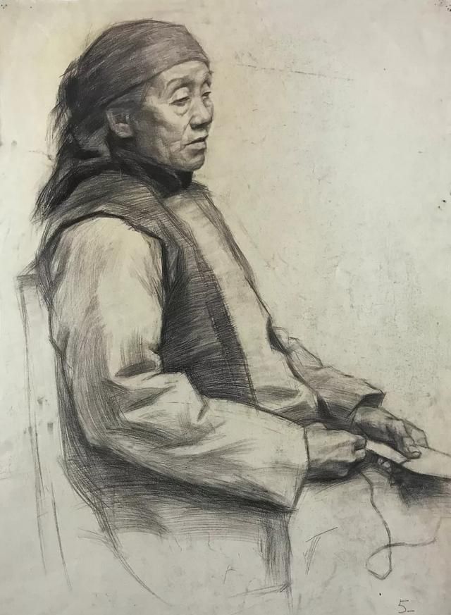 中央美术学院附中——素描人像作品精选